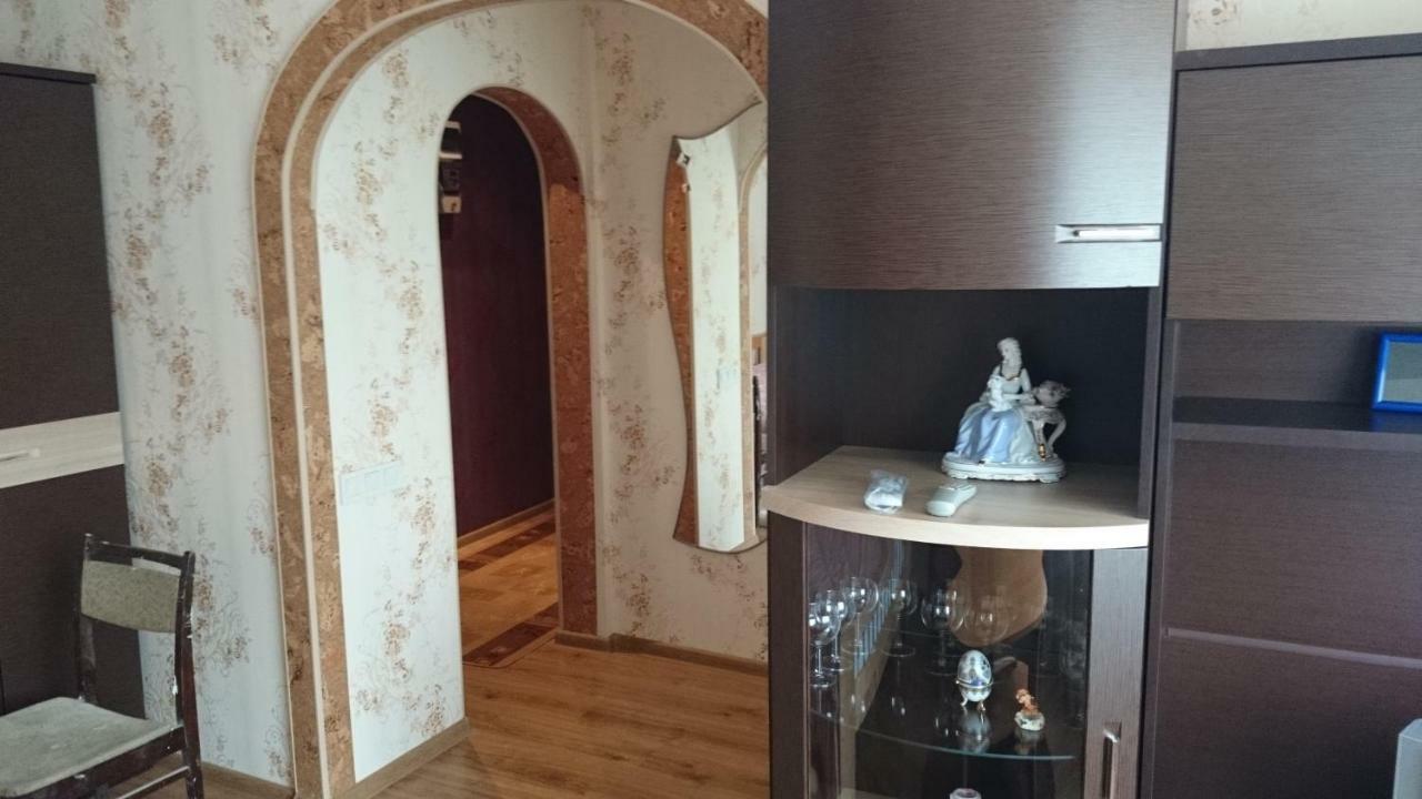 Апартамент В Центре Города, Stacijas 111 Daugavpils Kültér fotó